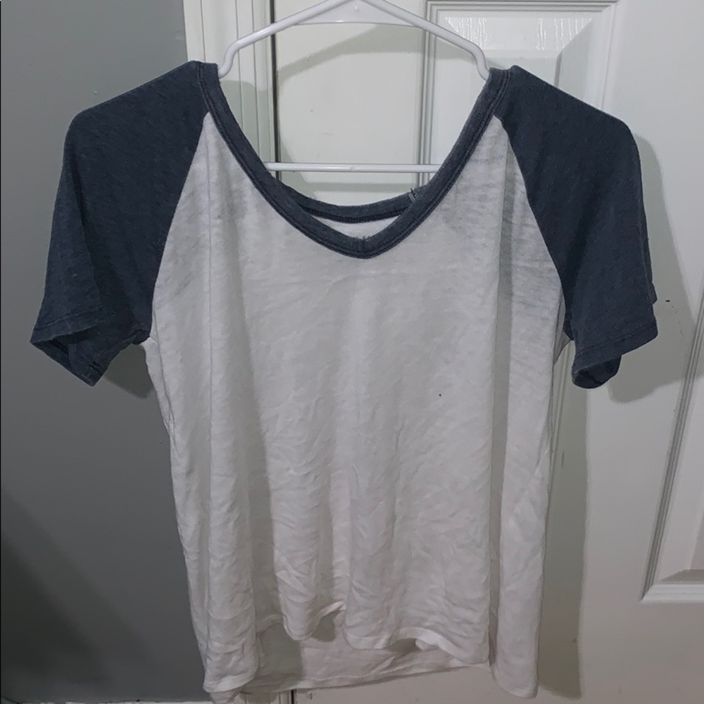 American eagle T-shirt
